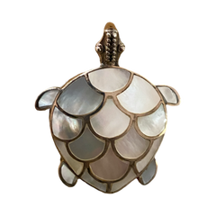 Collection image for: Brooches / Pins